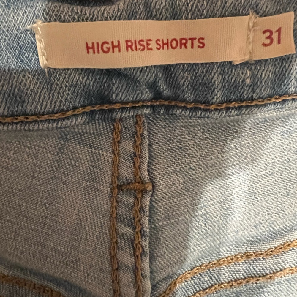 Target Levi high rise Denim shorts